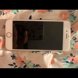 iPhone 6s. very good condition. The phone is factory rested. Ready for you!